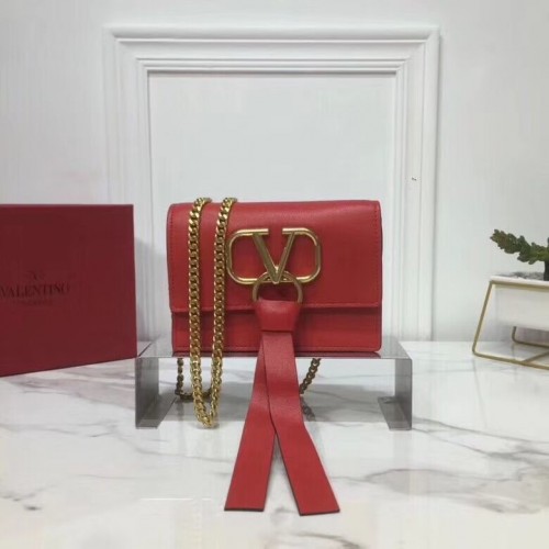 VALENTINO Оригинална кожена чанта V0009 Червена
