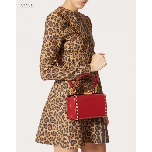 VALENTINO Оригинална кожена чанта за през рамо V4273 червена