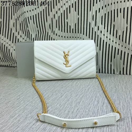 YSL Класическа чанта с монограм и капак, модел Cannage Y377828L, бяла