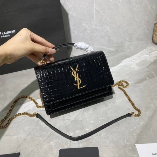 Чанта през рамо от телешка кожа Yves Saint Laurent Y533036A черна