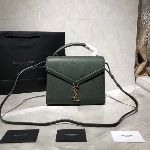 Чанта Yves Saint Laurent CASSANDRA с горна дръжка, среден размер, от релефна кожа Grain de Poudre, Y578000, зелена