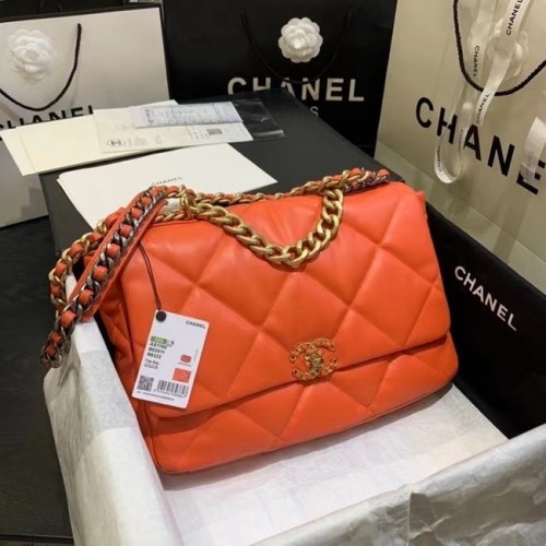 Голяма чанта с капак Chanel 19 AS1162 оранжева