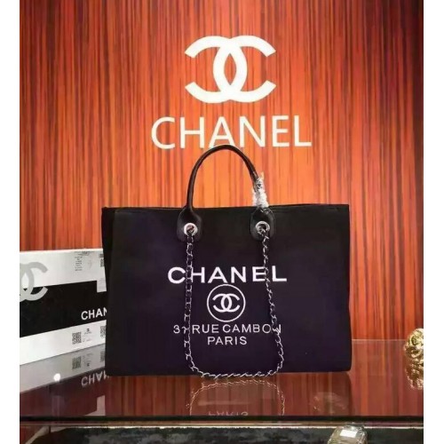 Пазарска чанта Chanel Medium Canvas Tote, черна