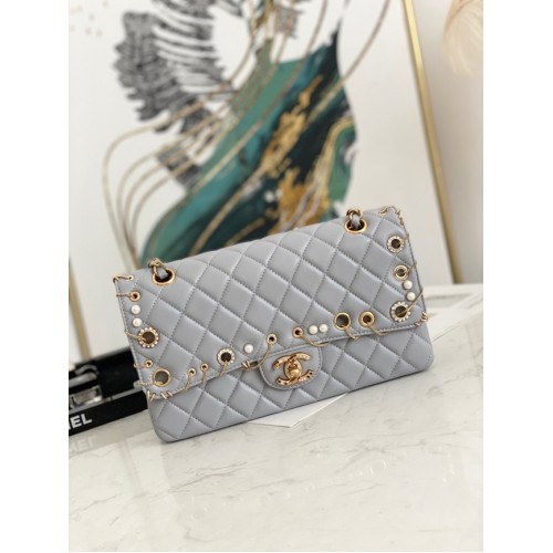 Класическа чанта Chanel Lambskingold Metal AS1112 сива