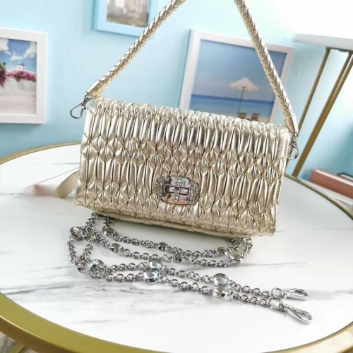 Чанта през рамо от кожа напа Miu Miu Matelasse 5BP012M златиста