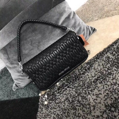 Чанта за рамо Miu Miu Matelasse от кожа Nappa 5BD140G черна